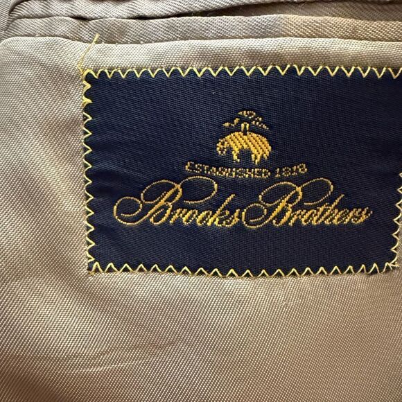 Brooks Brothers Vintage Mens’ 100% Wool Herringbone Blazer. Size 42 Short. - Picture 7 of 9